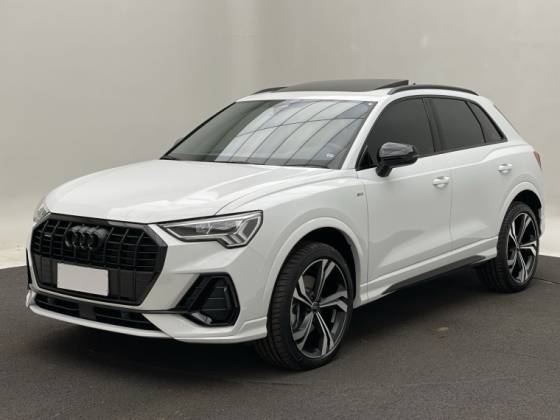 AUDI Q3 2.0 40 TFSI GASOLINA PERFORMANCE BLACK PLUS QUATTRO TIPTRONIC AUDI Q3 2.0 40 TFSI GASOLINA PERFORMANCE BLACK PLUS QUATTRO TIPTRONIC